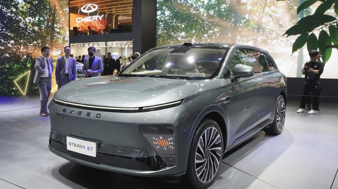 Представлен электрокроссовер EXEED Exlantix ET, который появится в России