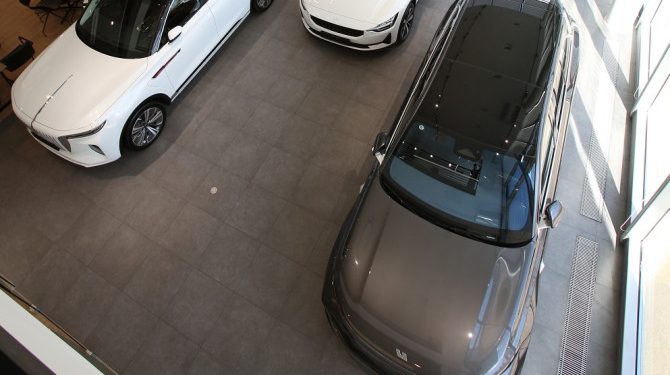 Продажи премиальных автомобилей из Китая выросли в 5,5 раза