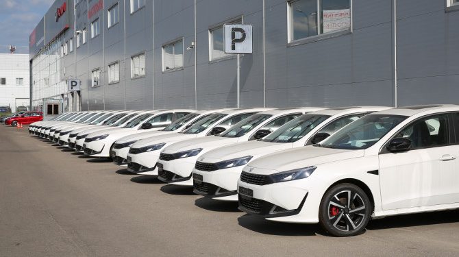 Российский авторынок в 2023 году может достичь 1 млн единиц