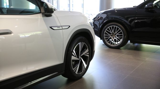 Российский авторынок в июле поднялся на пятое место в Европе