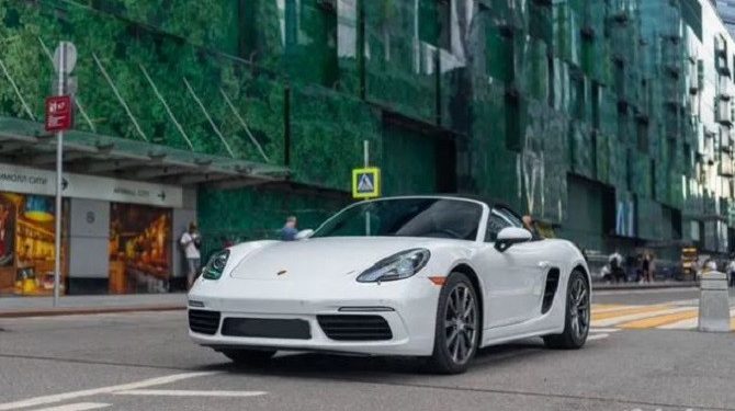 Стали известны 5-летние автомобили премиум-класса с лучшей остаточной стоимостью