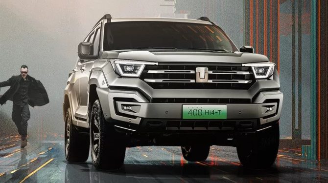 Стали известны подробности о новом внедорожнике TANK 400