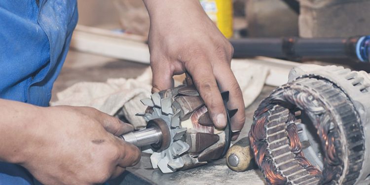 Ремонт генераторов. В каких случаях необзодим ремонт генераторов. Как он выполняется