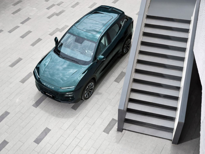 У кроссовера Jetour Dashing появилось два новых цвета