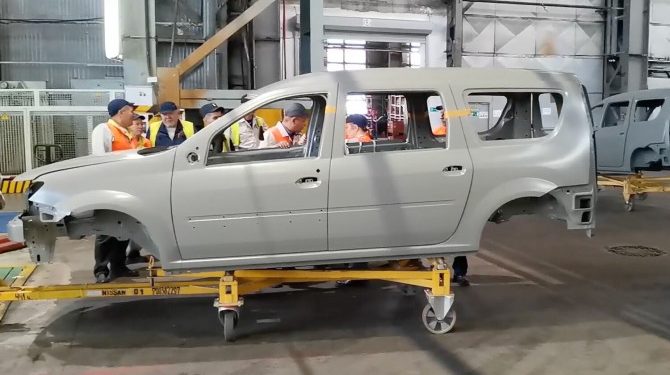 АВТОВАЗ раскрыл подробности о выпуске LADA Largus в Ижевске