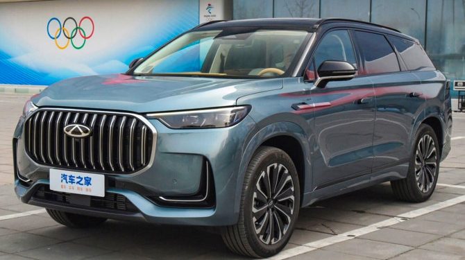 Флагманский кроссовер Chery Tiggo 9 доберется до России в 2024 году