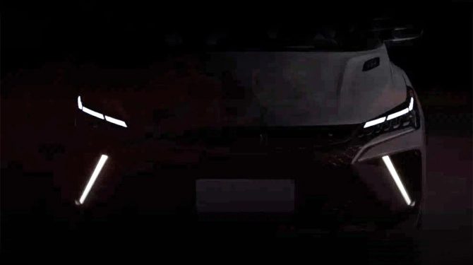 Geely анонсировала новую модель для России