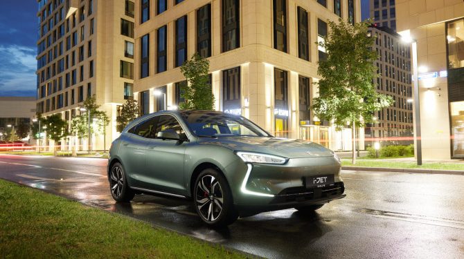 Evolute представил в России спортивный электрокроссовер i-JET