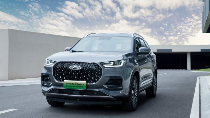 Кроссовер Chery Tiggo 8 PRO Plug-in Hybrid поступит в продажу в ноябре