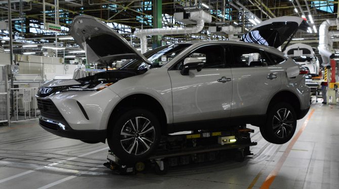 Toyota установила новый рекорд производства