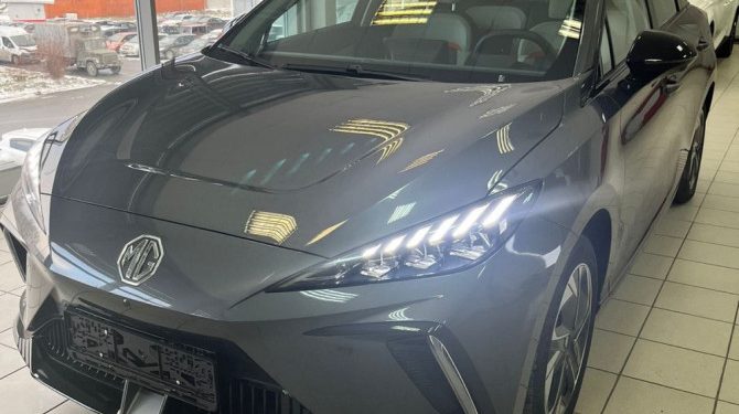 Автомобили MG появились у российских дилеров