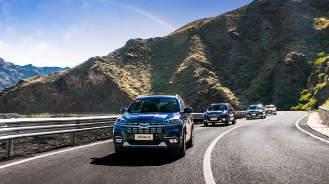 Кроссовер Chery Tiggo 8 подешевел на 240 тысяч рублей