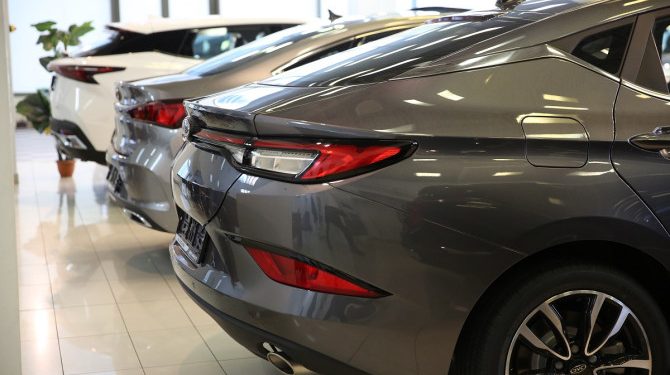 За 2023 год в Россию было импортировано 1,1 млн легковых автомобилей