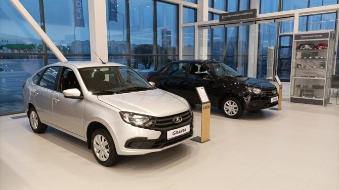 На российском авторынке установлен новый рекорд недельных продаж — более 35 тысяч автомобилей