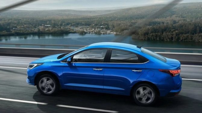 Раскрыта цена самой дорогой версии седана Solaris HS