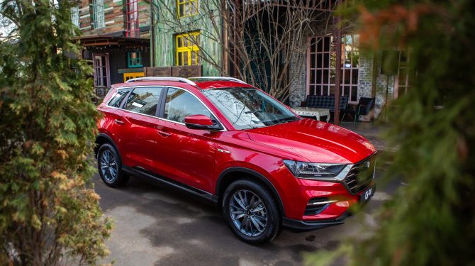 SWM начал продажи автомобилей в России и анонсировал новый кроссовер