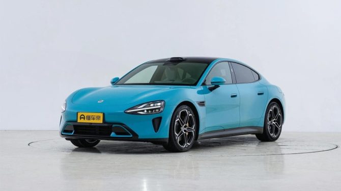 В Китае состоялся старт продаж электромобиля Xiaomi SU7