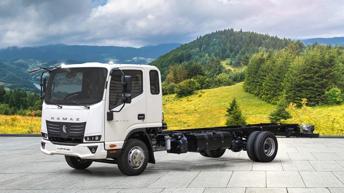 Грузовик «Компас 9» получил новый дизельный двигатель