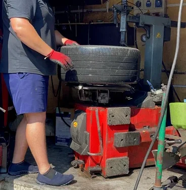 Достоинства шиномонтажа с выездом