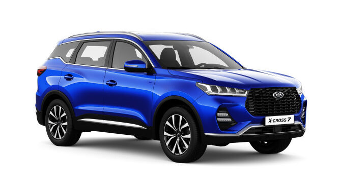 Автомобили XCITE X-Cross 7 начали поступать дилерам