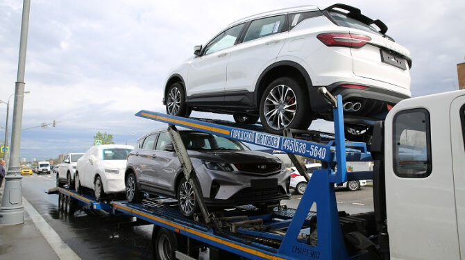 В мае 2024 года в Россию было ввезено почти 100 тысяч легковых автомобилей