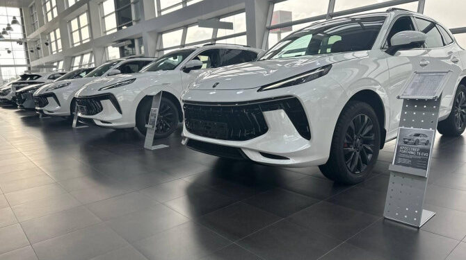 Дилеры начали продажи кроссовера Forthing T5 EVO российской сборки