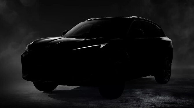 Показан кроссовер MG HS нового поколения