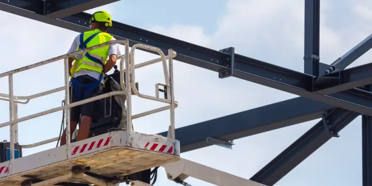 Высотные АГП выше 29 метров: назначение