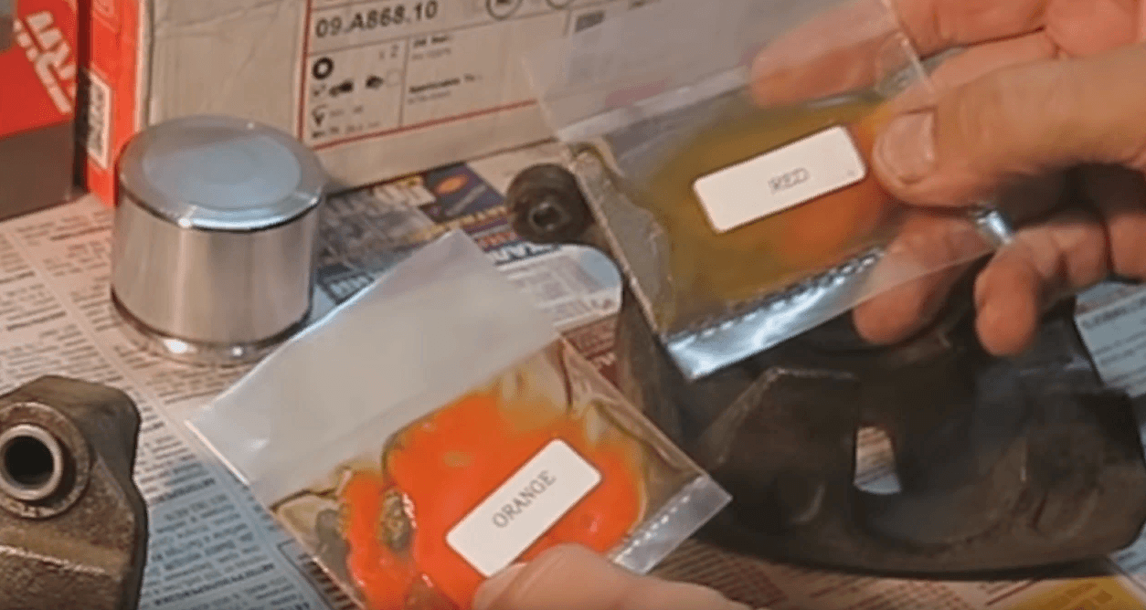 Зачем нужна смазка для направляющих суппортов